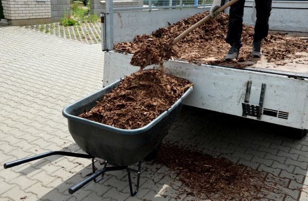 Bulk Mulch Delivery in Boston